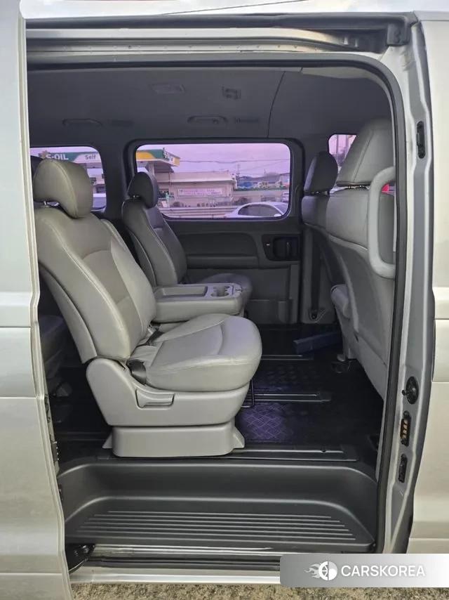 Hyundai The New Grand Starex 2018 Серый из Кореи, фото 2