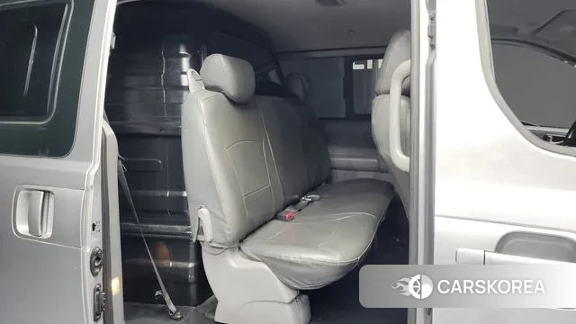 Hyundai The New Grand Starex 2018 Серебряный из Кореи, фото 2