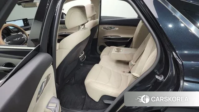 Genesis GV70 2021 Черный из Кореи, фото 2