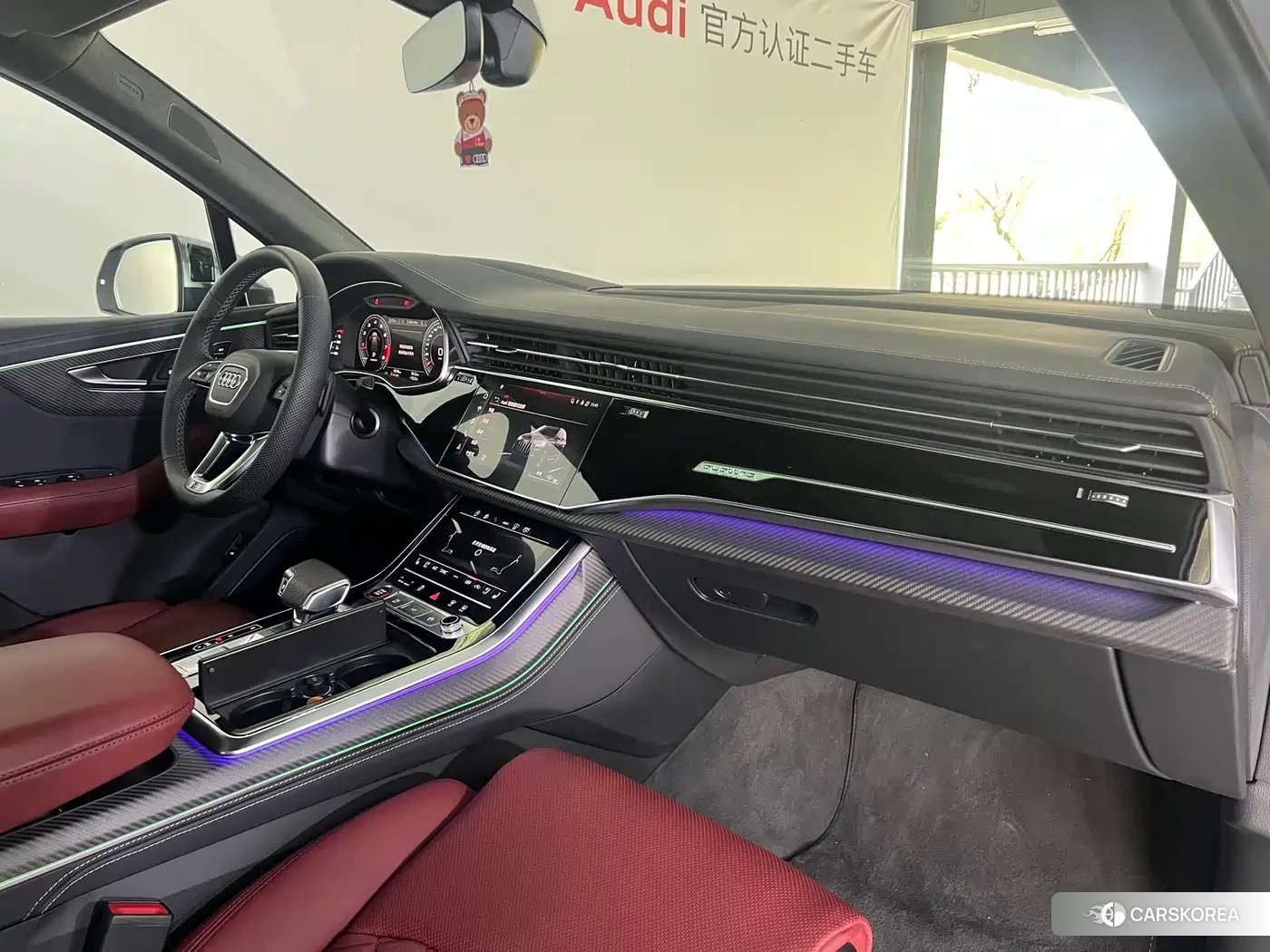 Audi SQ7 2024 Silver/gray из Китая, фото 2
