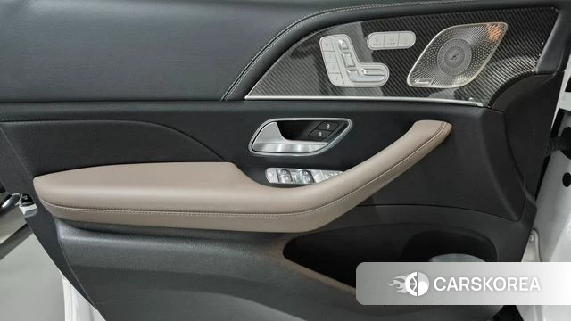 Mercedes-Benz GLE-Class W167 2021 Белый из Кореи, фото 2