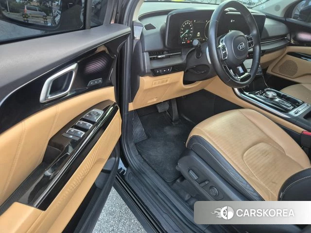 Kia Carnival 4th generation 2021 Черный из Кореи, фото 2
