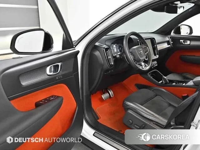 Volvo XC40 2018 Белый из Кореи, фото 2