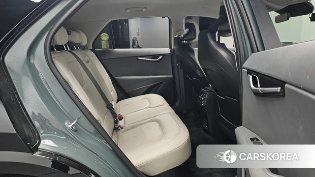 Kia Di Ol Nu Niro 2022 Зеленый из Кореи, фото 2