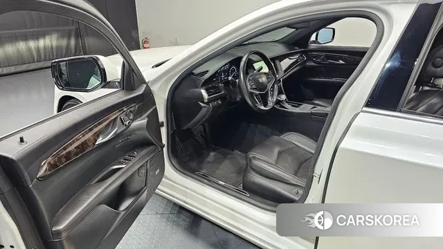 Cadillac CT6 2018 Белый из Кореи, фото 2