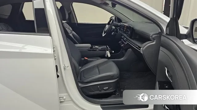 Hyundai The New Tucson (NX4) 2024 Белый из Кореи, фото 2