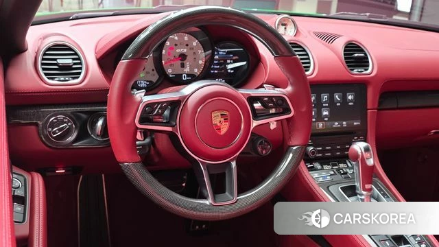 Porsche 718 Boxster 2023 Зеленый из Кореи, фото 2