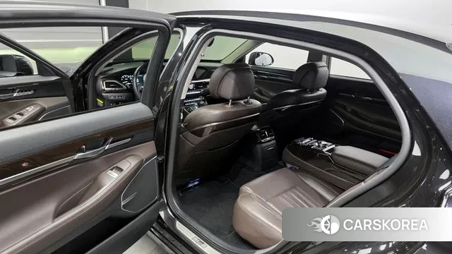 Genesis EQ900 2018 Черный из Кореи, фото 2