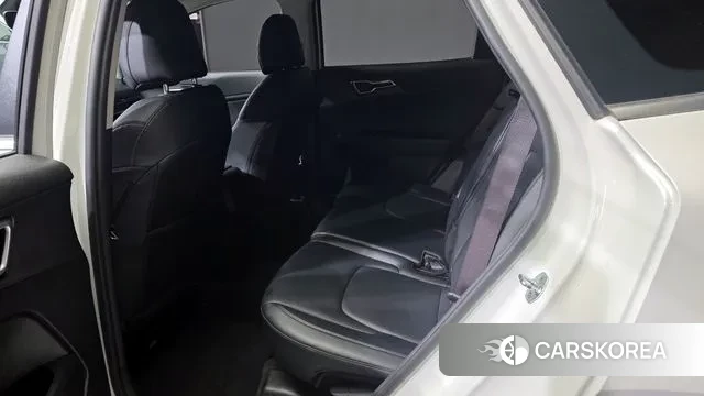 Kia Sportage 5th Generation 2022 Белый из Кореи, фото 2