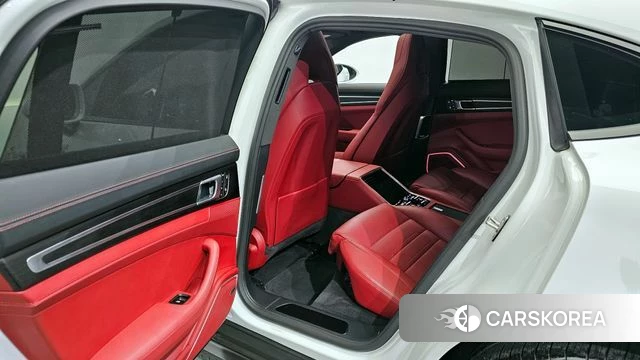 Porsche Panamera (971) 2022 Белый из Кореи, фото 2