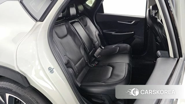 Kia EV6 2021 Жемчужный цвет из Кореи, фото 2
