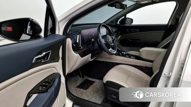 Kia Sportage 5th Generation 2024 Белый из Кореи, фото 2