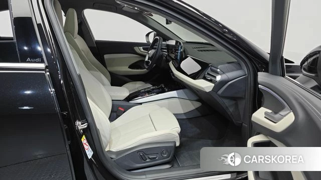 Audi A5 (B10) 2025 Черный из Кореи, фото 2