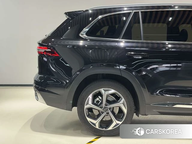 Geely Automobile Xingyue L 2025 Черный из Китая, фото 2