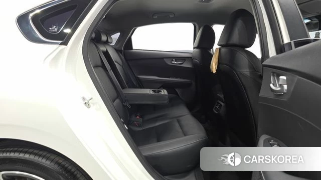 Kia Come New K3 2018 Белый из Кореи, фото 2