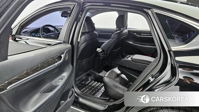 Hyundai Grandeur IG Hybrid 2018 Черный из Кореи, фото 2