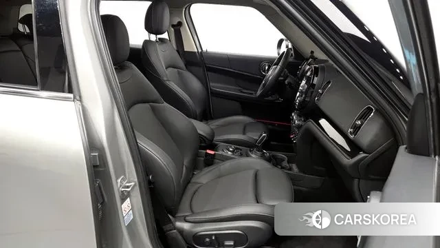 Mini Cooper Countryman 2023 Серебристо-серый из Кореи, фото 2