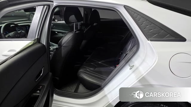 Hyundai The New Avante (CN7) 2024 Белый из Кореи, фото 2