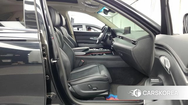 Genesis GV70 2021 Черный из Кореи, фото 2