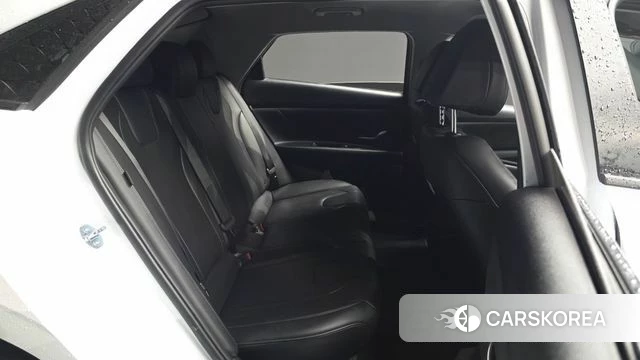 Hyundai The New Avante (CN7) 2025 Белый из Кореи, фото 2
