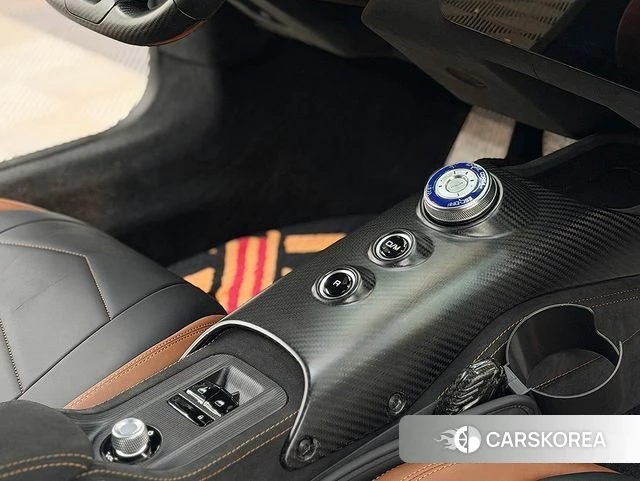 Maserati MC20 2022 Белый из Кореи, фото 2