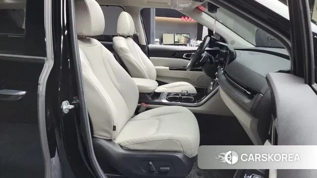 Kia Carnival 4th generation 2022 Черный из Кореи, фото 2