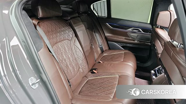 BMW 7 Series (G11) 2020 Серый из Кореи, фото 2