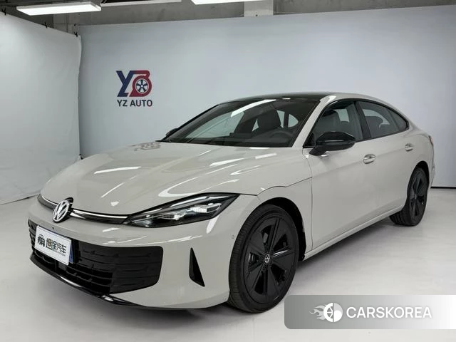 Volkswagen Lingdu 2025 Серебристо-серый из Китая, фото 2
