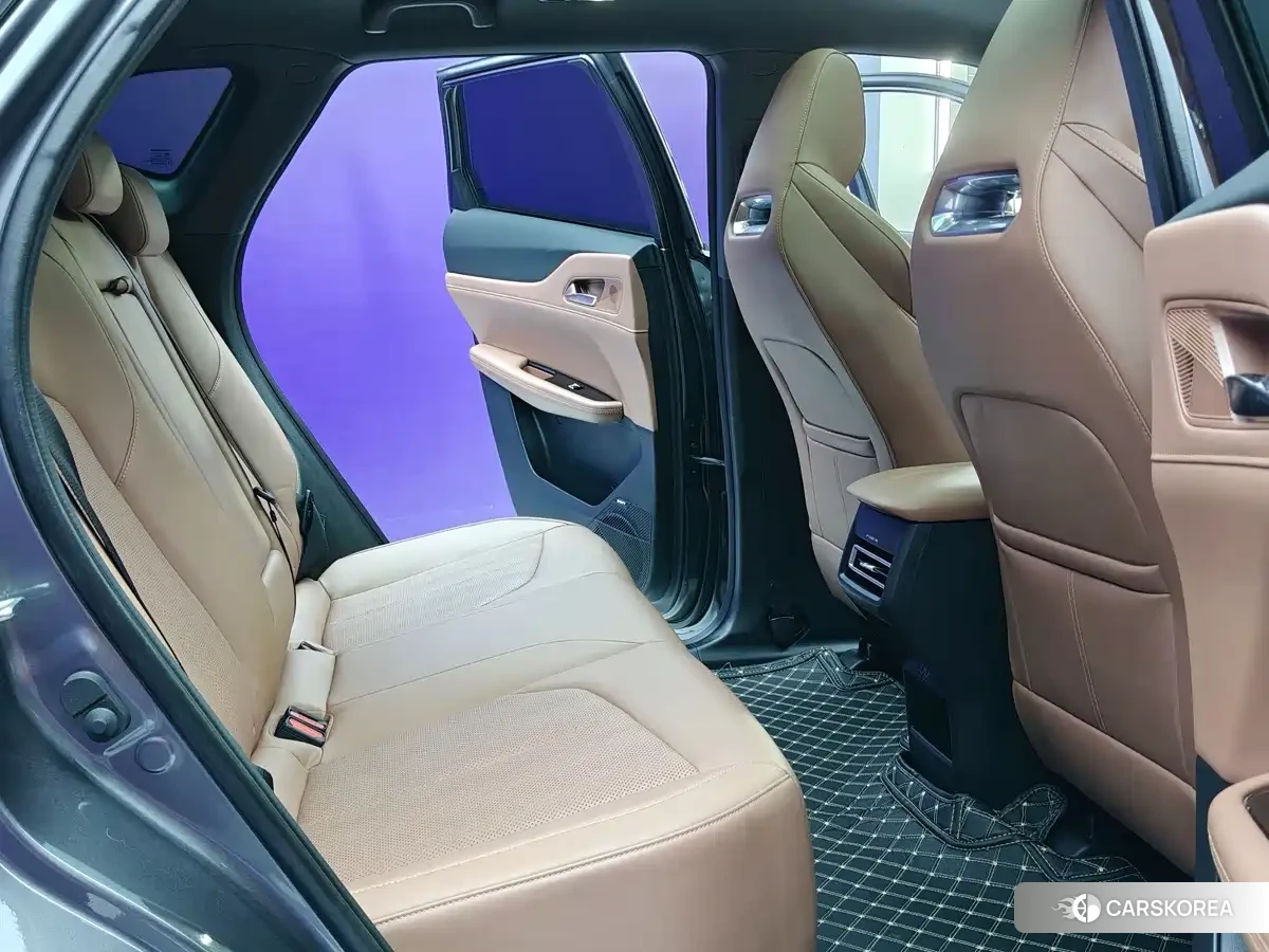 Chang'an UNI-Z 2024 Silver/gray из Китая, фото 2