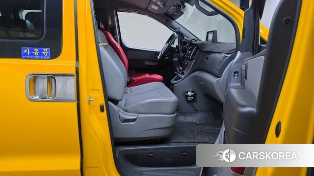 Hyundai The New Grand Starex 2019 Желтый из Кореи, фото 2