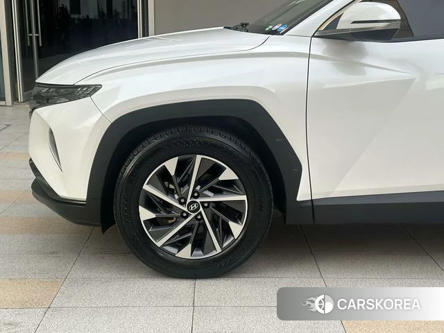 Hyundai Tucson 2021 Белый из Китая, фото 2