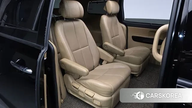 Kia The New Carnival 2019 Черный из Кореи, фото 2