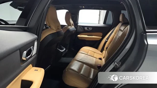 Volvo V60 Cross-Country 2nd Generation 2020 Серый из Кореи, фото 2