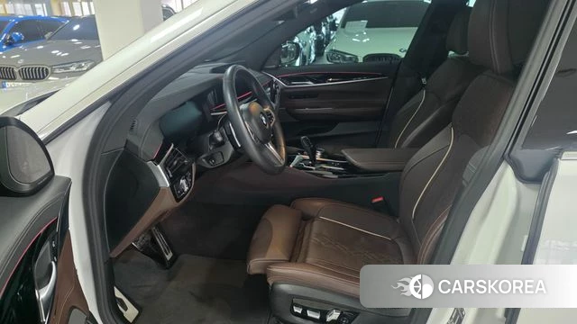 BMW 6 Series GT (G32) 2024 Белый из Кореи, фото 2