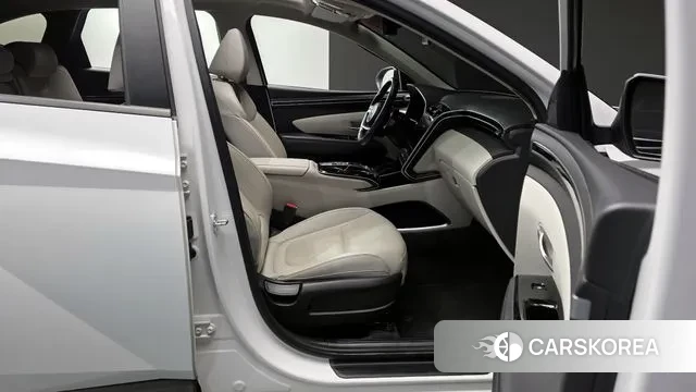 Hyundai Tucson (NX4) 2021 Белый из Кореи, фото 2