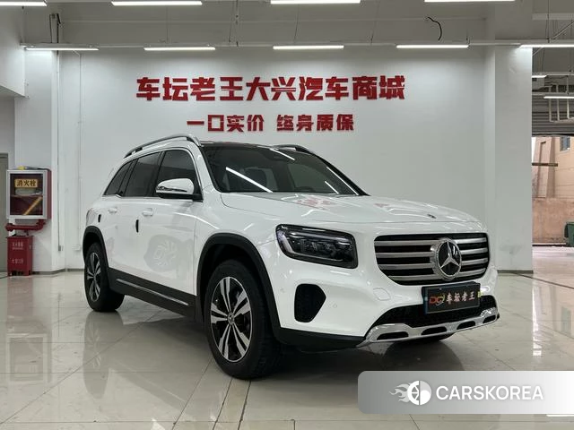 Mercedes-Benz GLB 2024 Белый из Китая, фото 2