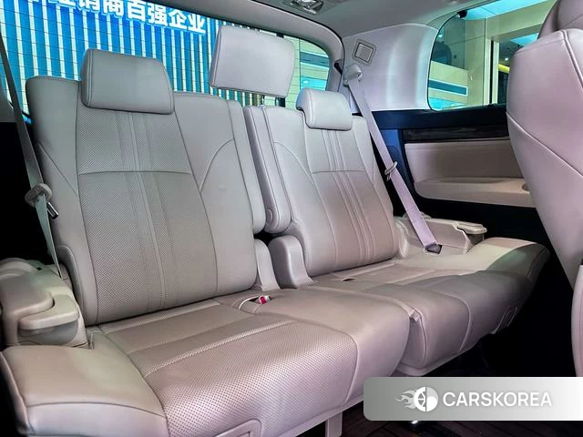 Toyota Wilfa 2022 Белый из Китая, фото 2