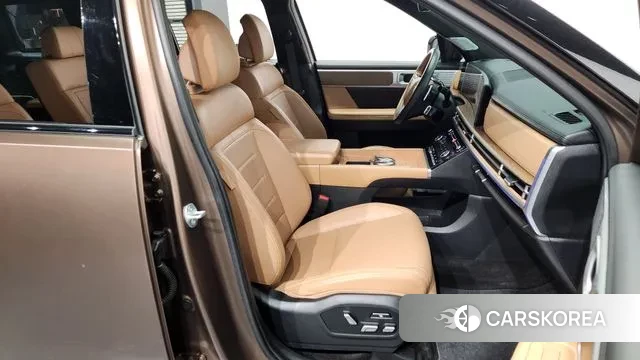 Hyundai Santa Fe (MX5) 2023 Коричневый из Кореи, фото 2