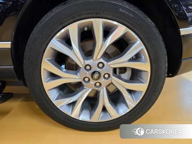 Land Rover Range Rover 4th Generation 2019 Черный из Кореи, фото 2