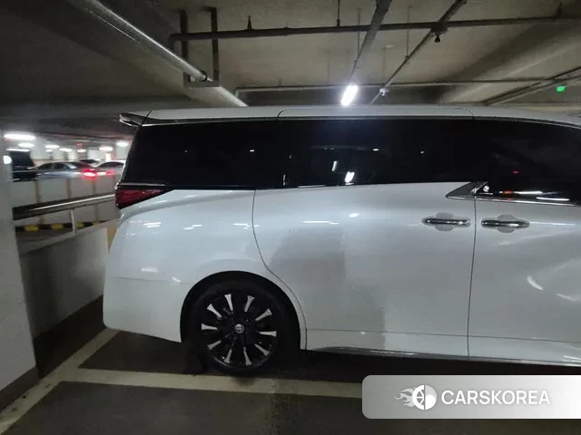 Toyota Alphard 4th Generation 2024 Белый из Кореи, фото 2