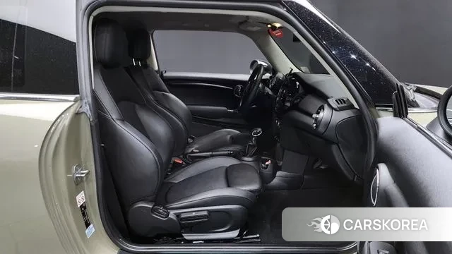 Mini Cooper 2019 Цвет тростника из Кореи, фото 2