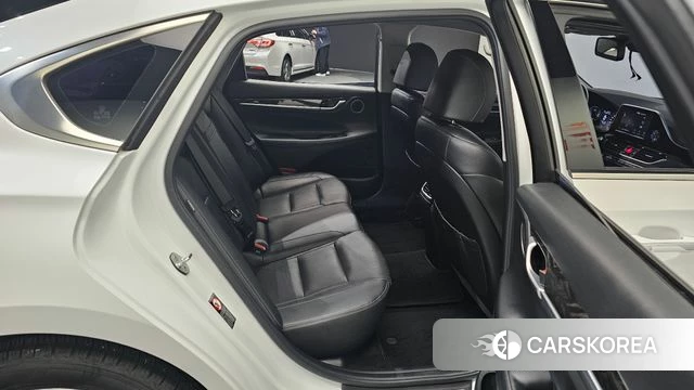 Hyundai Grandeur IG Hybrid 2018 Белый из Кореи, фото 2