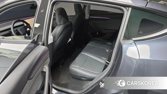 Tesla Model Y 2025 Серый из Кореи, фото 2