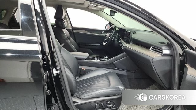 Kia K5 3rd generation 2020 Черный из Кореи, фото 2