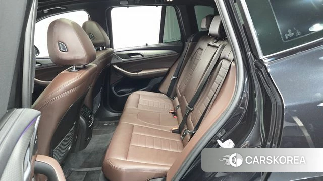 BMW X3 (G01) 2021 Черный из Кореи, фото 2