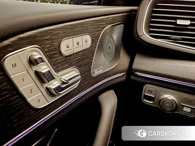 Mercedes-Benz GLE-Class W167 2023 Серый из Кореи, фото 2