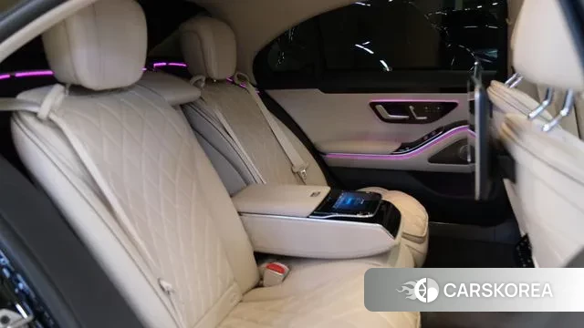 Mercedes-Benz S-Class W223 2023 Черный из Кореи, фото 2