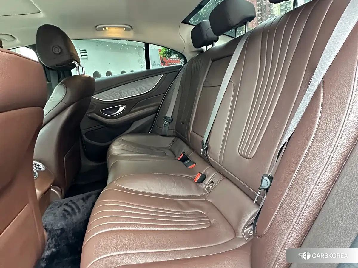 Mercedes-Benz CLS 2019 Белый из Китая, фото 2