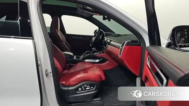 Porsche Cayenne (PO536) 2020 Белый из Кореи, фото 2