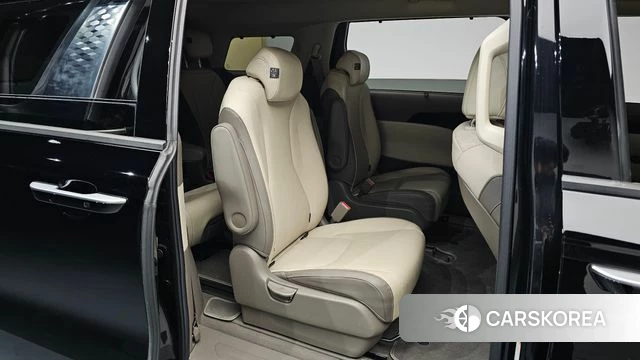 Kia Carnival 4th generation 2021 Черный из Кореи, фото 2